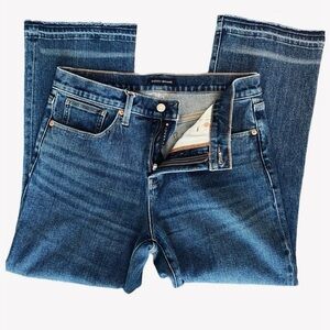 ✨ LUCKY BRAND ✨ Ava Mid Rise Crop Mini Boot Jeans Dark Wash Raw Hem Size 4/26